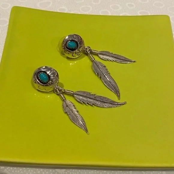 VTG Fred Weekoty Zuni Sterling Turquoise Feather EARRINGS - Picture 6 of 8